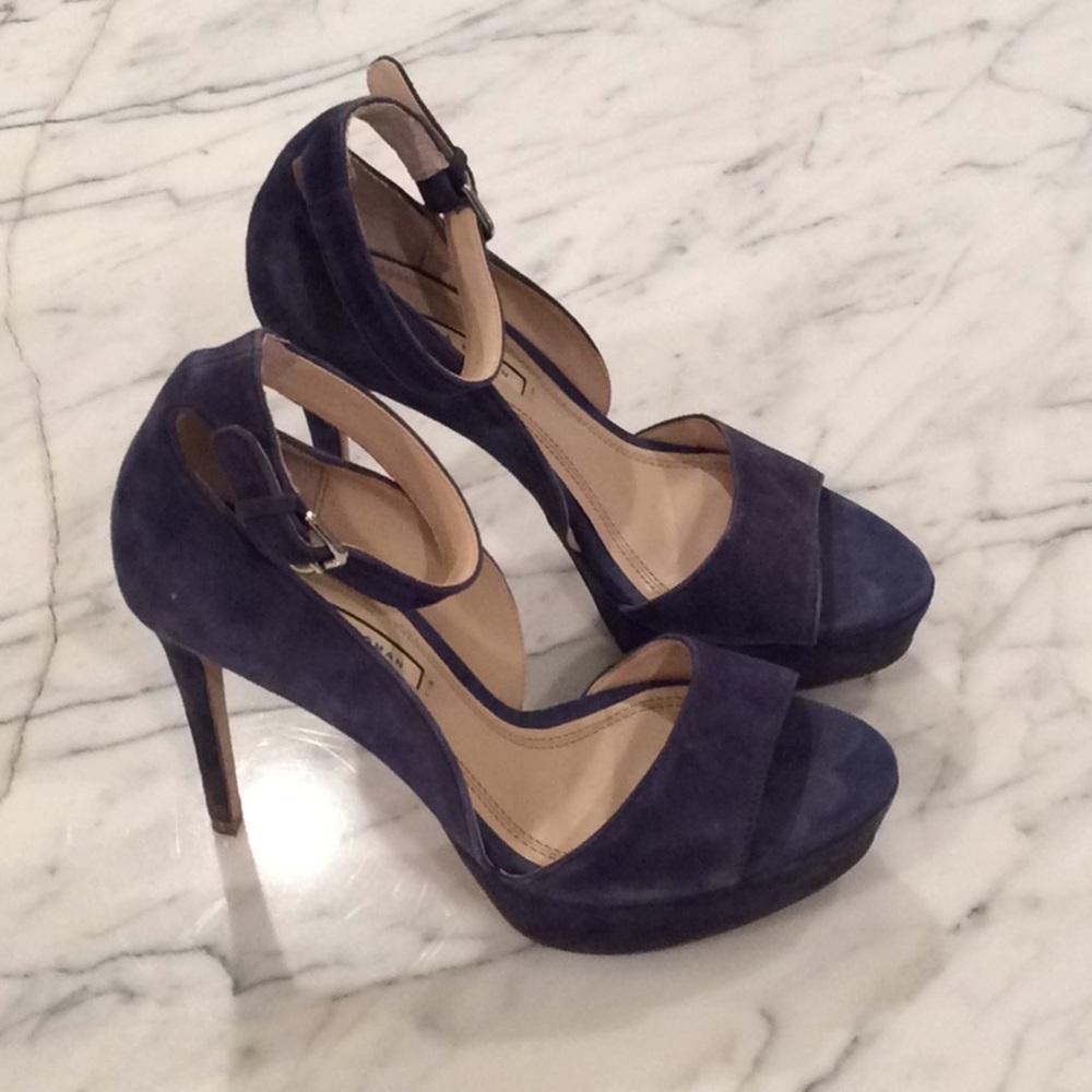Zara suede heels